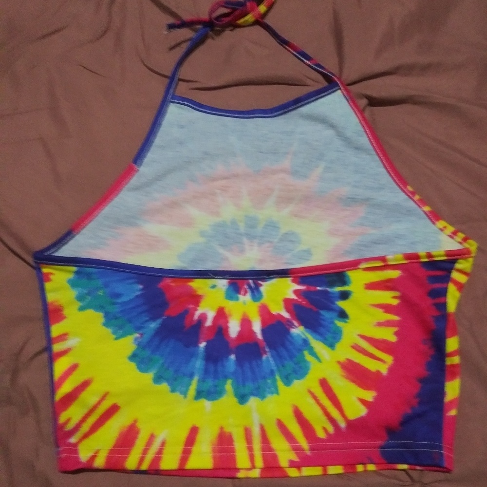 Top - Picture 2 of 2